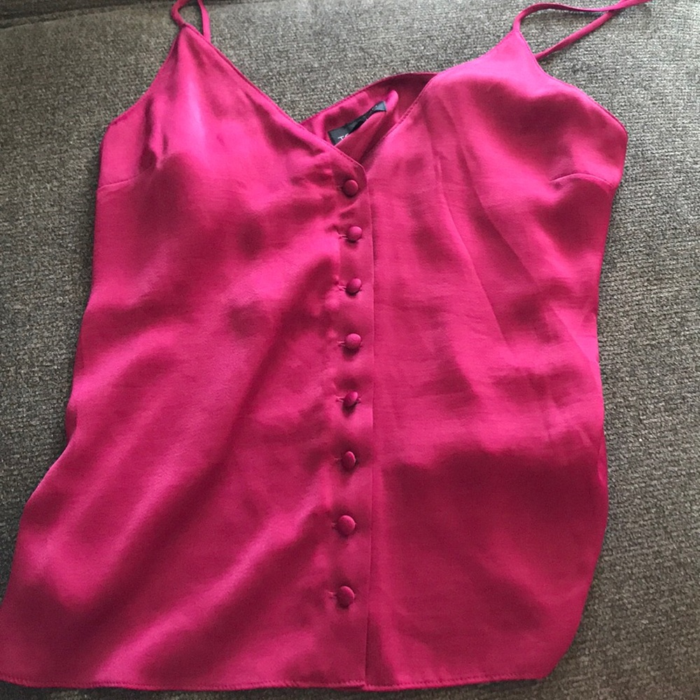 Pink tank top
